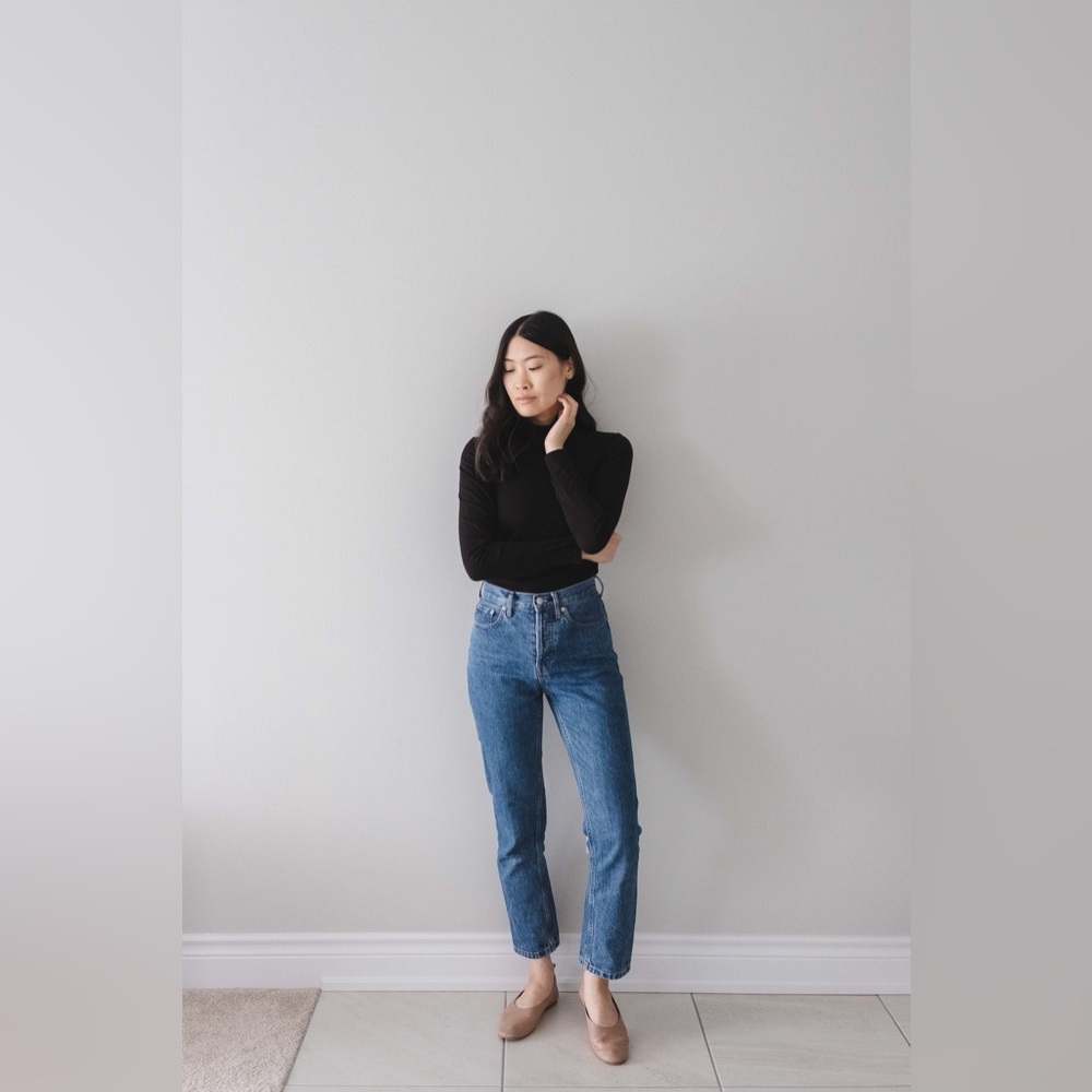 Everlane black 90s curvy cheeky denim jeans - Picture 10 of 13